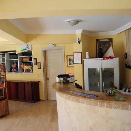 Eon Dalyan Boutiqie Couette-café