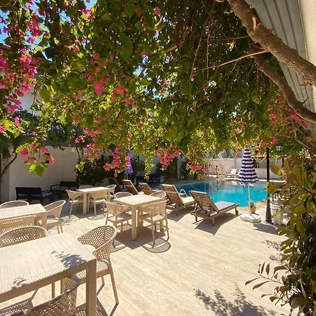 Eon Dalyan Boutiqie *